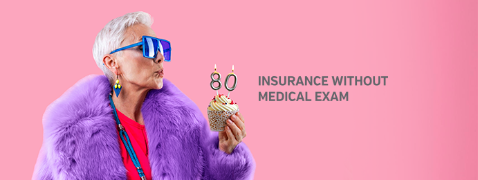 Photo Woman holding cupcake - Logo IWME